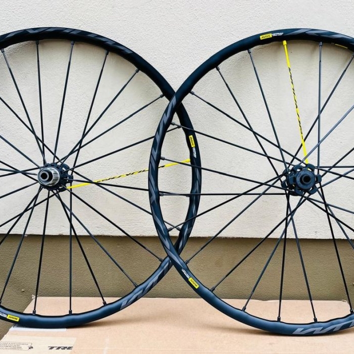 PAR DE RODAS DE ESTRADA MAVIC KSYRIUM PRO UST ALUMÍNIO S6000