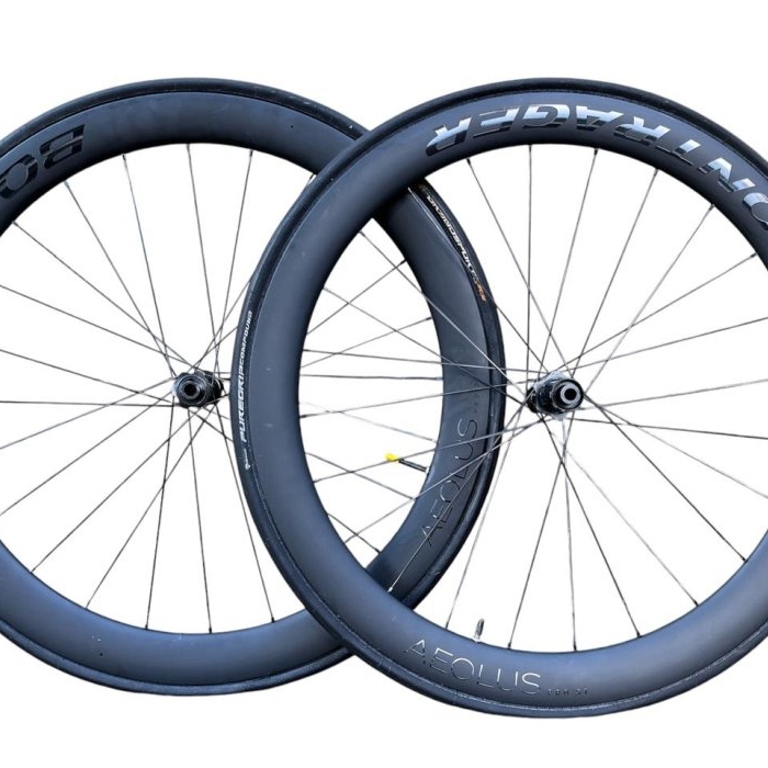 PAR DE RODAS DE ESTRADA BONTRAGER AEOLUS 51 C/PNEUS CONTINENTAL GRAND SPORT RACE 25MM